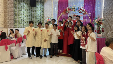 Đặt tiệc đính hôn