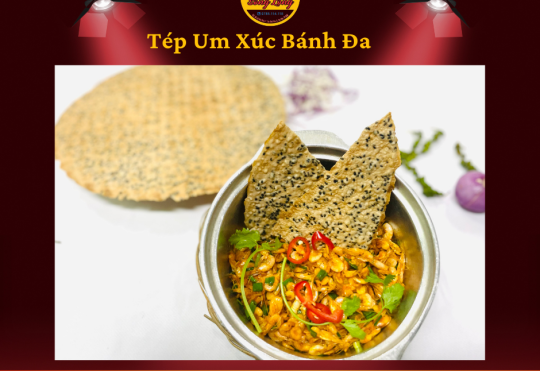 TÉP UM XÚC BÁNH ĐA